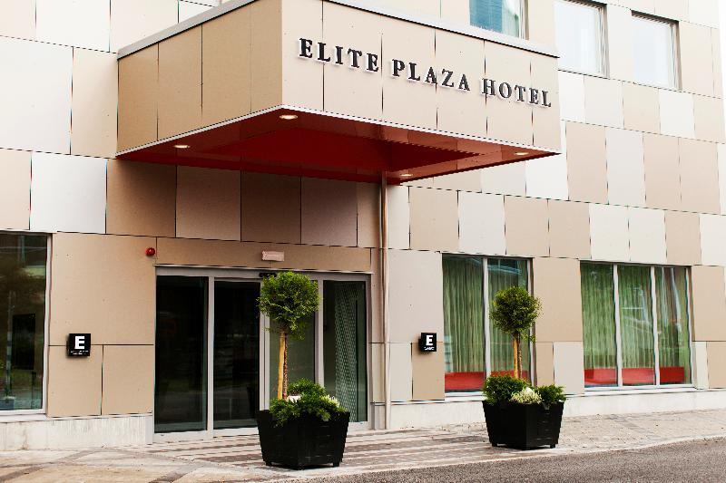 Elite Plaza Oernskoeldsvik Hotel Buitenkant foto